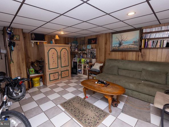 5208 Fairhaven Road, Clifton Heights PA 19018