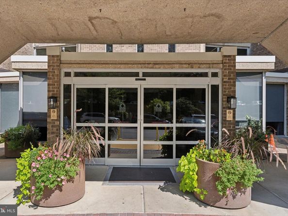 1001 City Avenue W801, Wynnewood PA 19096