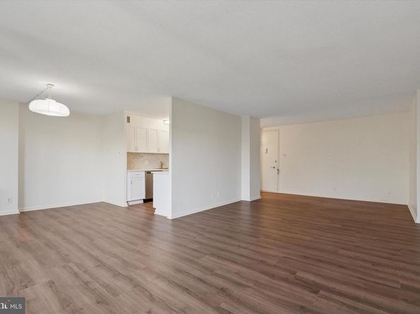 1001 City Avenue W801, Wynnewood PA 19096