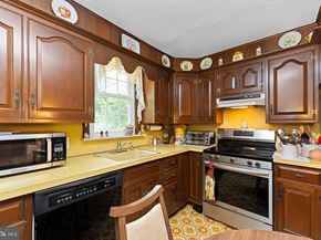 5042 Sylvia Road, Drexel Hill PA 19026