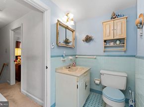 5042 Sylvia Road, Drexel Hill PA 19026
