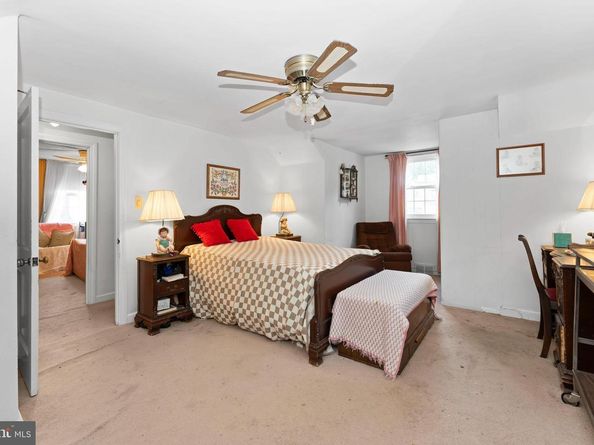 5042 Sylvia Road, Drexel Hill PA 19026