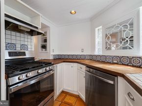 2410 Meredith Street, Philadelphia PA 19130
