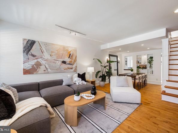 2410 Meredith Street, Philadelphia PA 19130