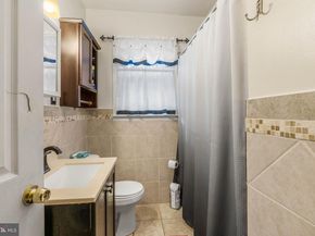 2411 Paris Avenue, Feasterville Trevose PA 19053