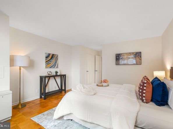 4601 N Park Avenue 1019, Chevy Chase MD 20815