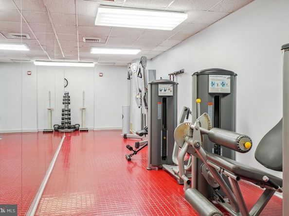 4601 N Park Avenue 1019, Chevy Chase MD 20815