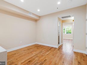 1609 17TH Street SE 202, Washington DC 20020