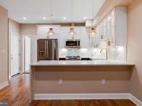 1609 17TH Street SE 202, Washington DC 20020