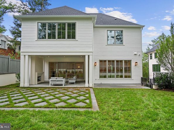 2920 Chesapeake Street NW, Washington DC 20008