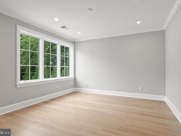 2920 Chesapeake Street NW, Washington DC 20008