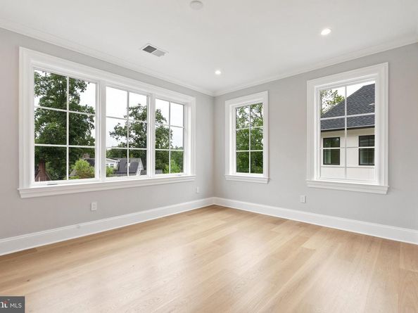 2920 Chesapeake Street NW, Washington DC 20008