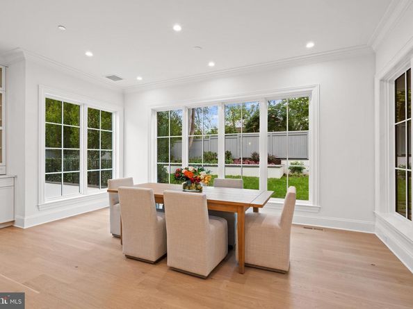 2920 Chesapeake Street NW, Washington DC 20008