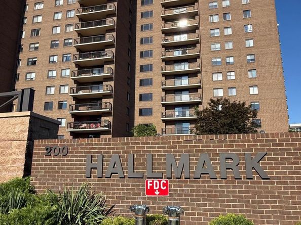 200 N Pickett Street 215, Alexandria VA 22304