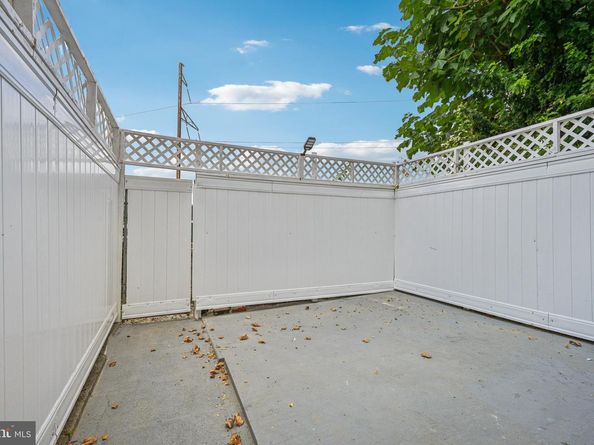 1328 Kerbaugh Street, Philadelphia PA 19140
