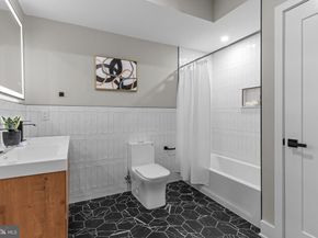 1321 N 2nd Street, Philadelphia PA 19122