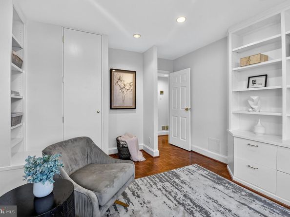 4924 Sentinel Drive 2406, Bethesda MD 20816