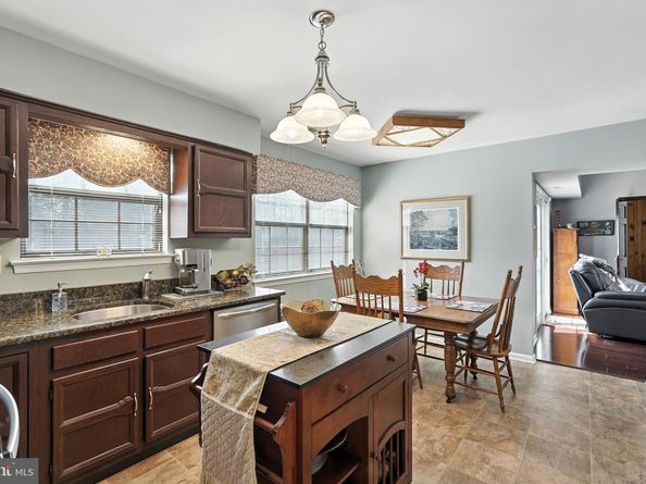19 Seton Hill Court, Southampton PA 18966
