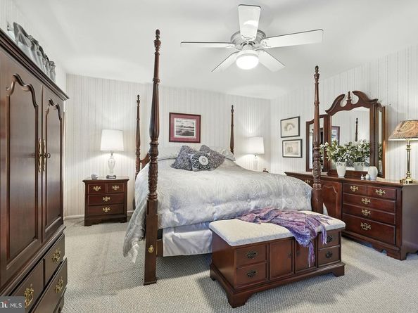 19 Seton Hill Court, Southampton PA 18966