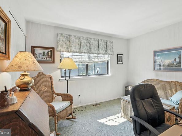 19 Seton Hill Court, Southampton PA 18966