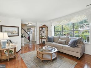 19 Seton Hill Court, Southampton PA 18966