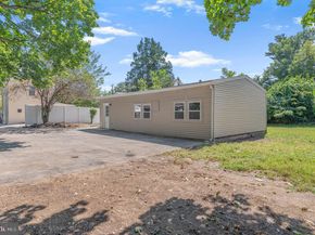 7330 Sycamore Avenue, Elkins Park PA 19027