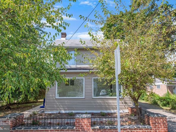 7330 Sycamore Avenue, Elkins Park PA 19027