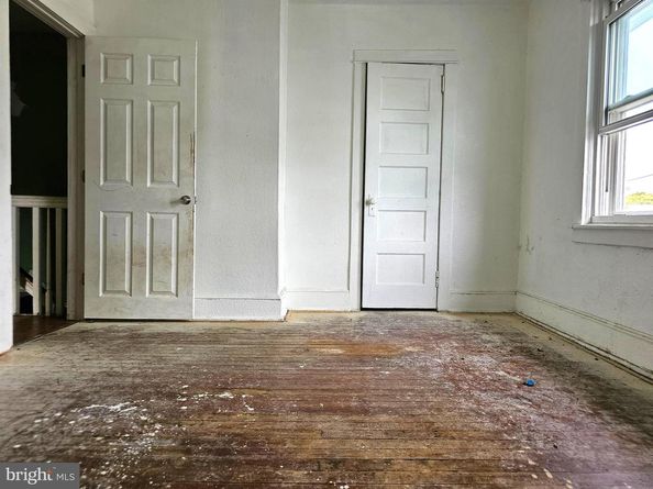 120 Bartram Avenue, Essington PA 19029