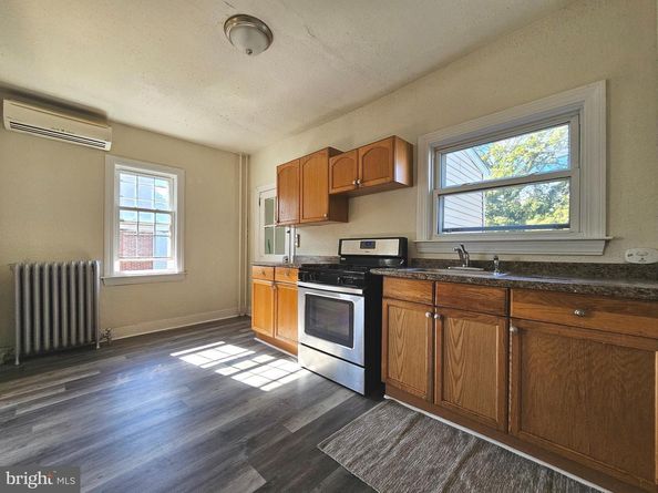 120 Bartram Avenue, Essington PA 19029