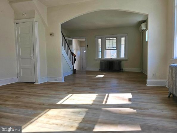 120 Bartram Avenue, Essington PA 19029