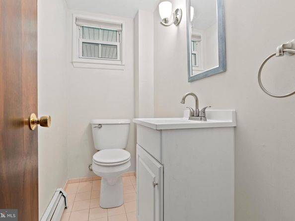 1310 Dennis Road, Upper Southampton Twp PA 18966