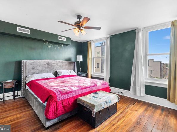 2718 W Jefferson Street, Philadelphia PA 19121
