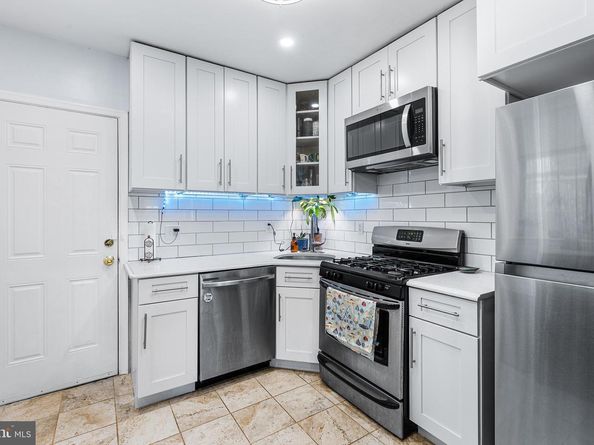 2718 W Jefferson Street, Philadelphia PA 19121
