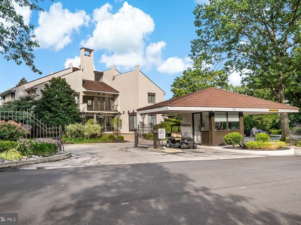 6 Ile Dhuyere 6, Devon PA 19333