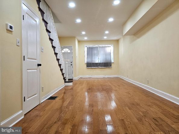 1914 S 23rd Street, Philadelphia PA 19145