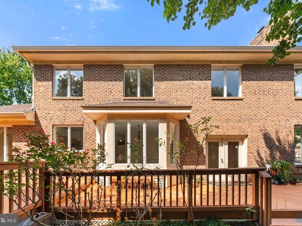 13103 Anvil Place, Herndon VA 20171