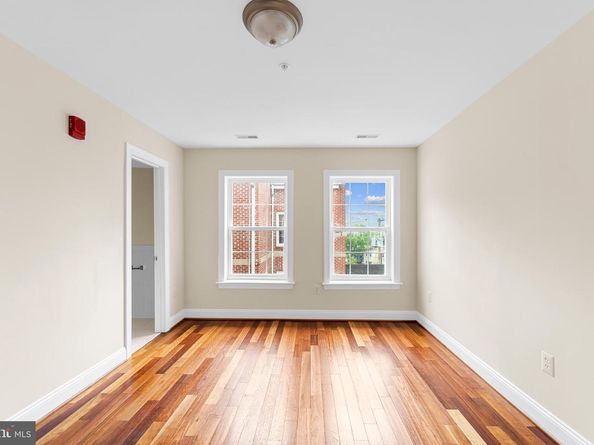 911 Kennedy Street NW 12, Washington DC 20011