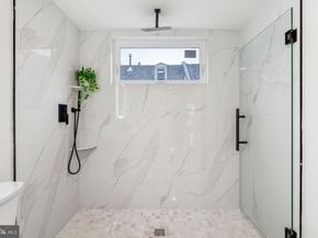 1102 N Bodine Street, Philadelphia PA 19123