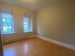 1705 W Erie Avenue, Philadelphia PA 19140