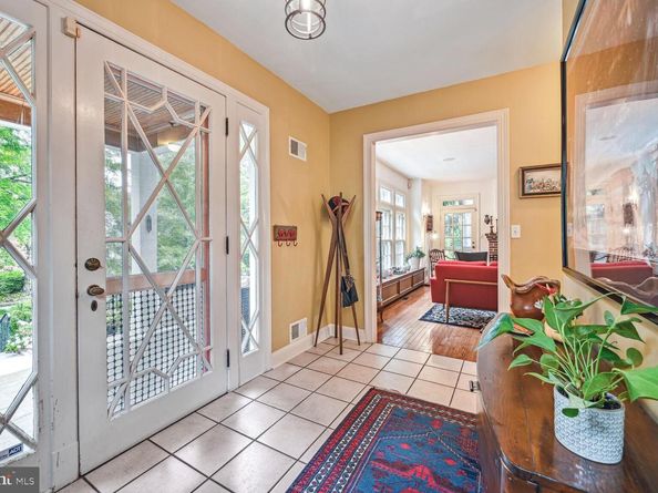 3812 Military Road NW, Washington DC 20015
