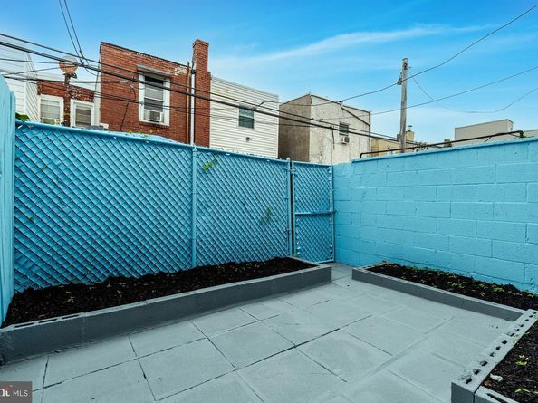 423 Durfor Street, Philadelphia PA 19148