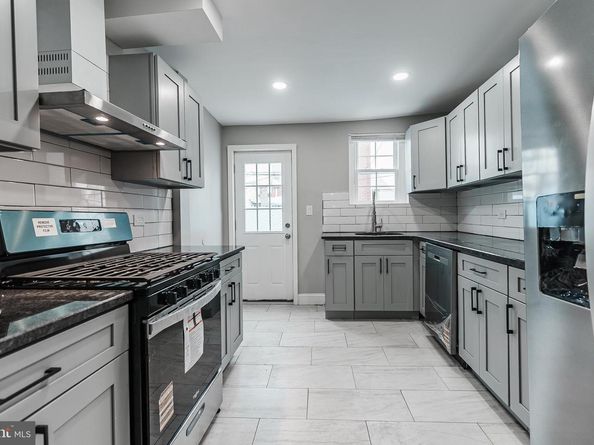 423 Durfor Street, Philadelphia PA 19148