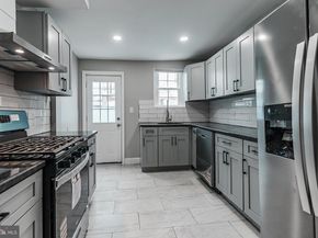 423 Durfor Street, Philadelphia PA 19148