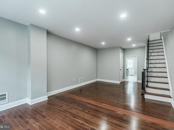 423 Durfor Street, Philadelphia PA 19148