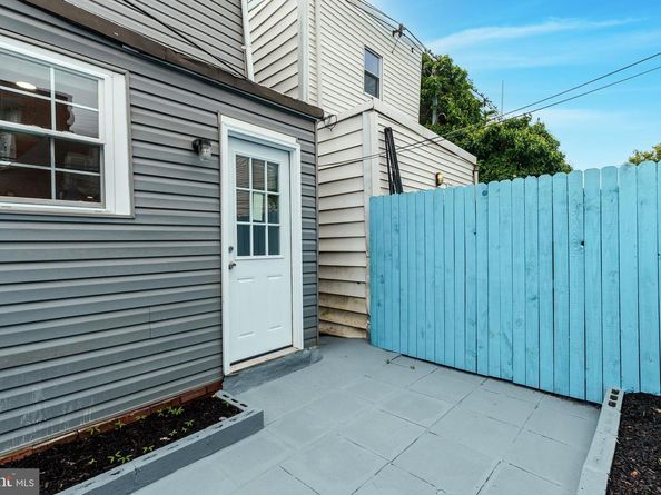 423 Durfor Street, Philadelphia PA 19148