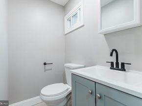 423 Durfor Street, Philadelphia PA 19148