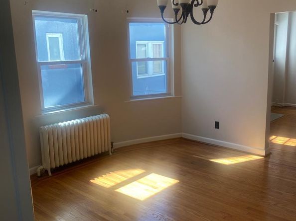 209 N Wycombe Avenue, Lansdowne PA 19050