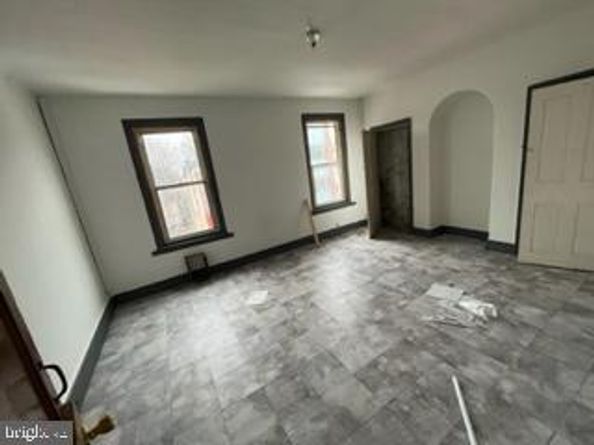 2115 N 7TH Street, Philadelphia PA 19122