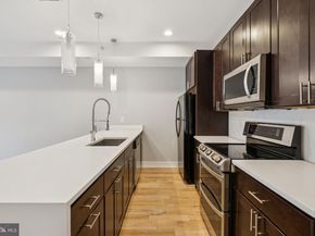 922-26 N 17TH Street, Philadelphia PA 19130