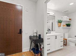 1211 Van Street SE 814, Washington DC 20003